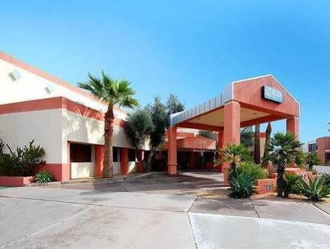 Quality Inn & Suites Downtown 凤凰城 外观 照片