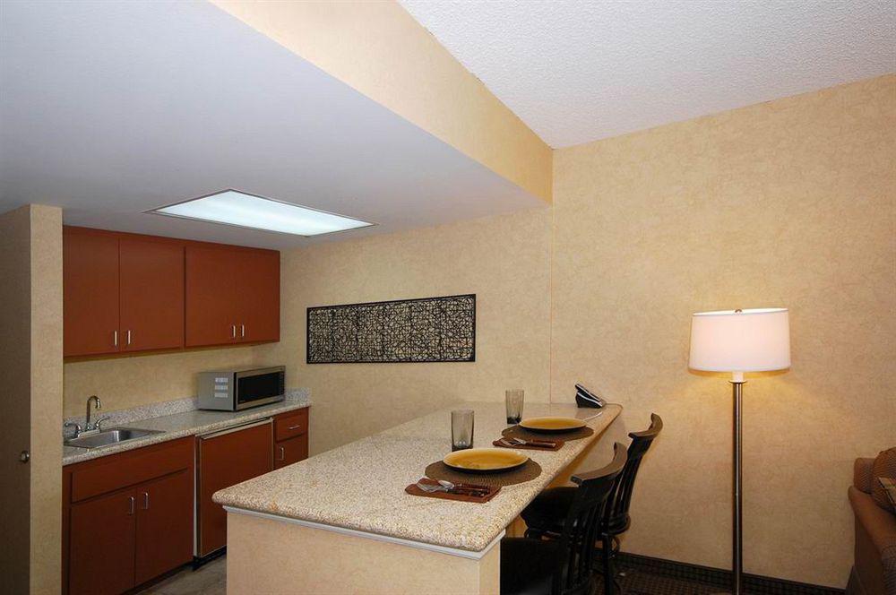 Quality Inn & Suites Downtown 凤凰城 外观 照片